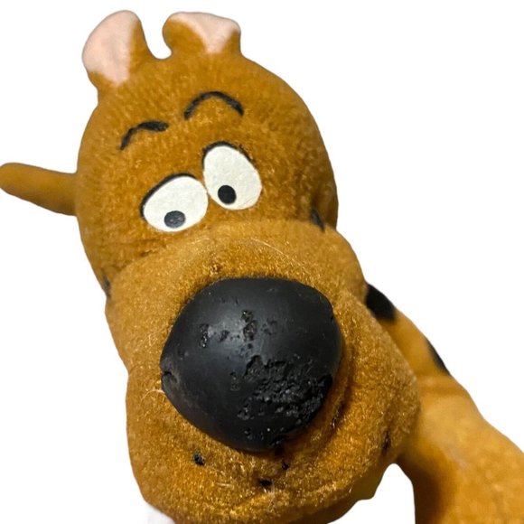 Vintage Scooby Doo Stuffed Plush Soft Toy Laying Down - Picture 5 of 5